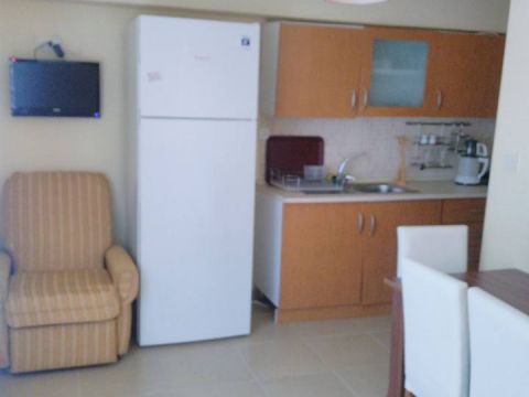 Apart No 5